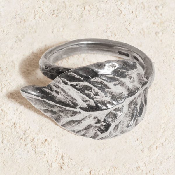 Leaf Ring in Silver