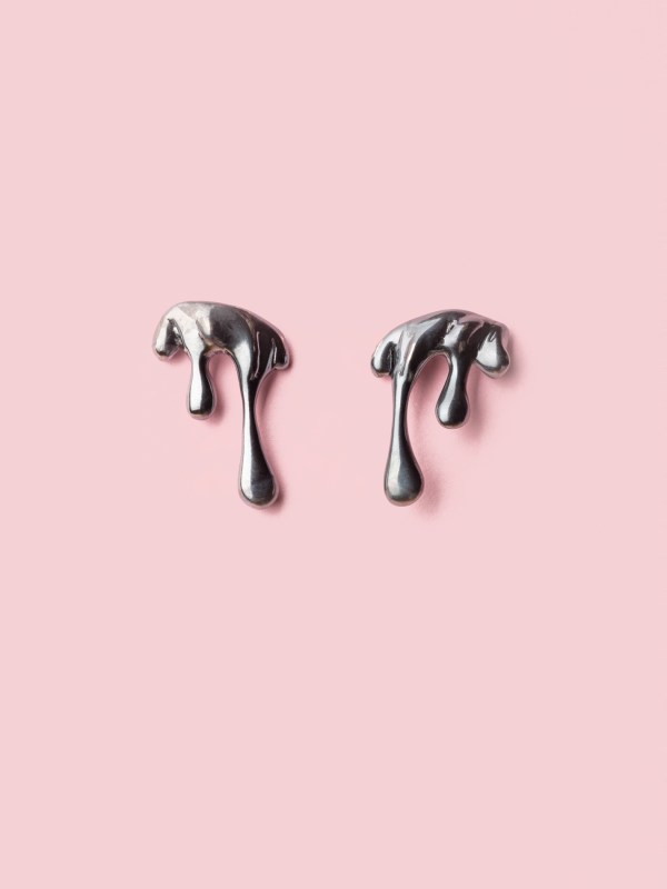Gocce Pin Earrings in Oxidized Silver S