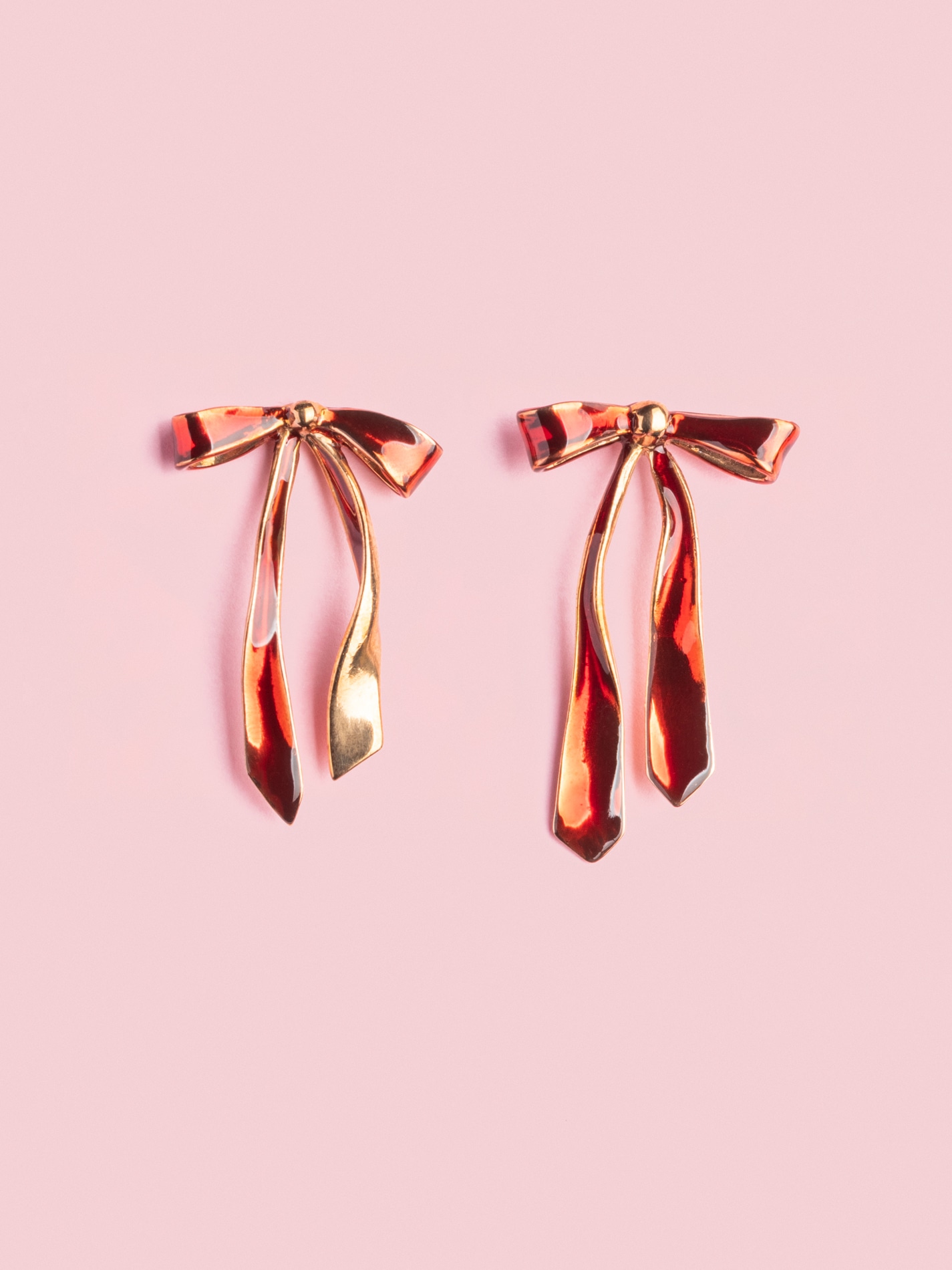 Fiocco Pin Earrings in Bronze and Cherry M