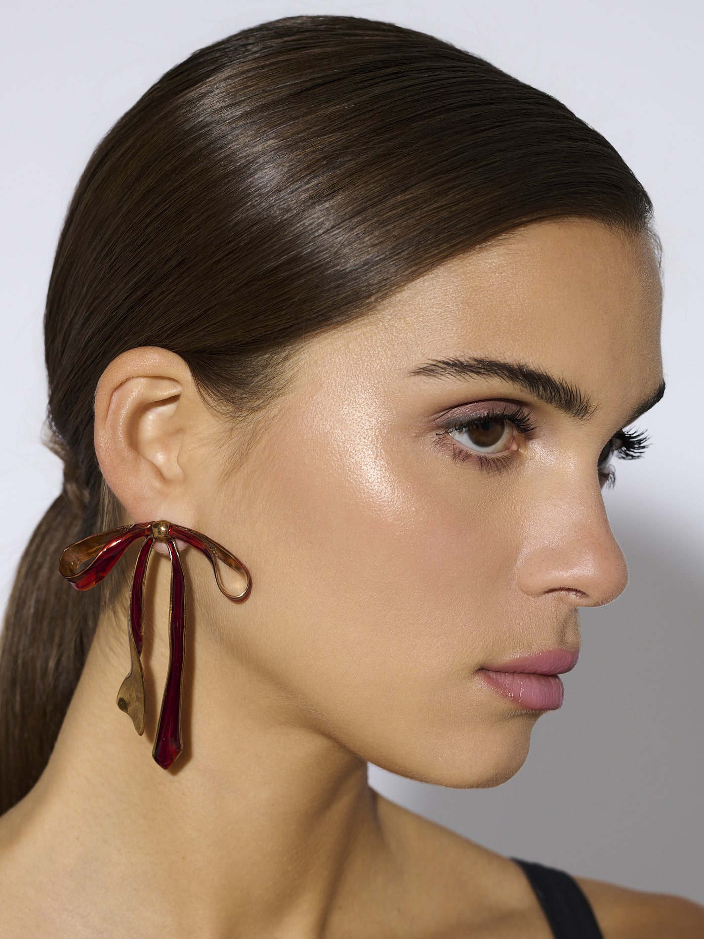 Fiocco Pin Earrings in Bronze and Cherry L