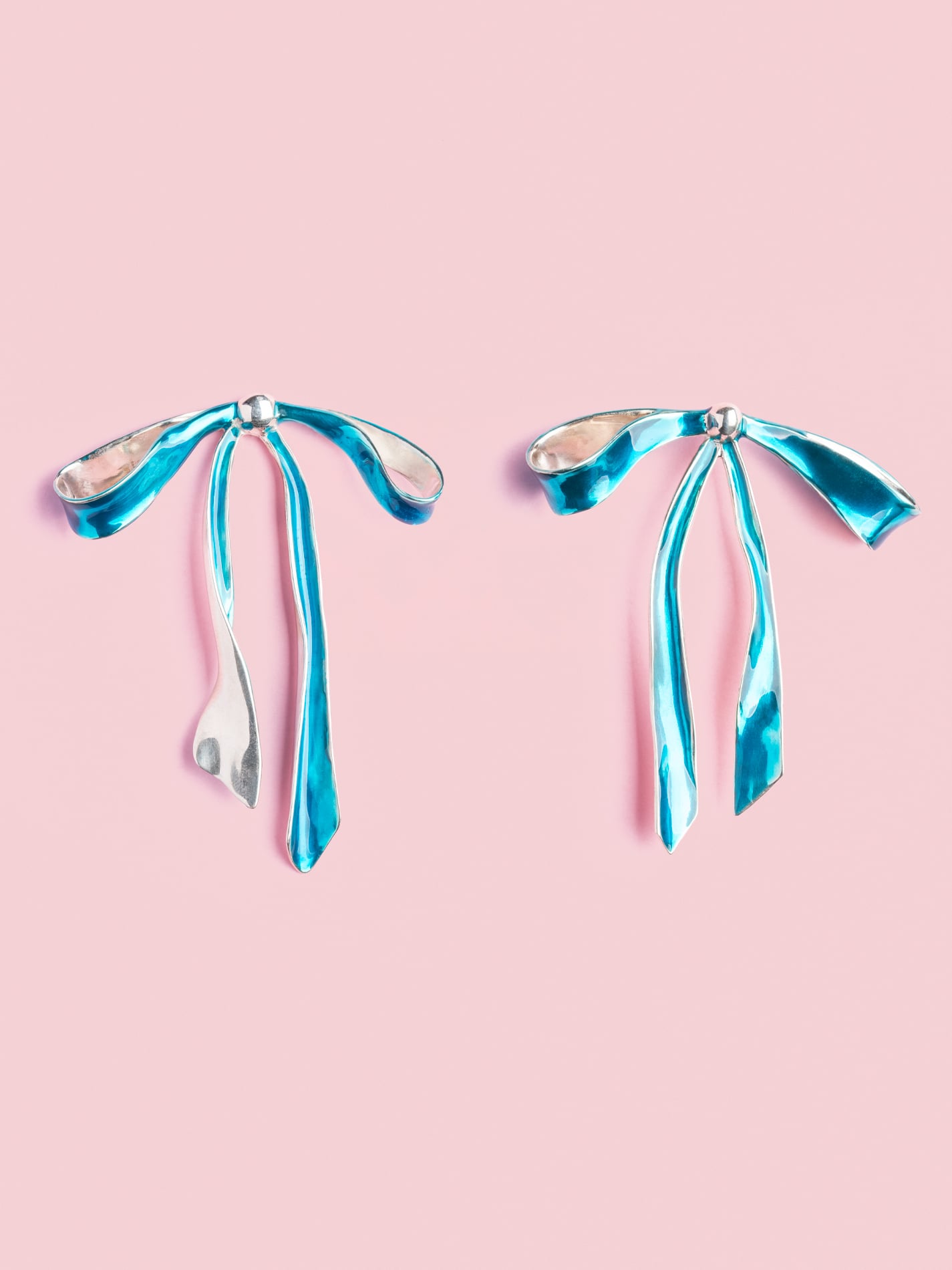 Fiocco Pin Earrings in Silver and Mediterranean Blue L