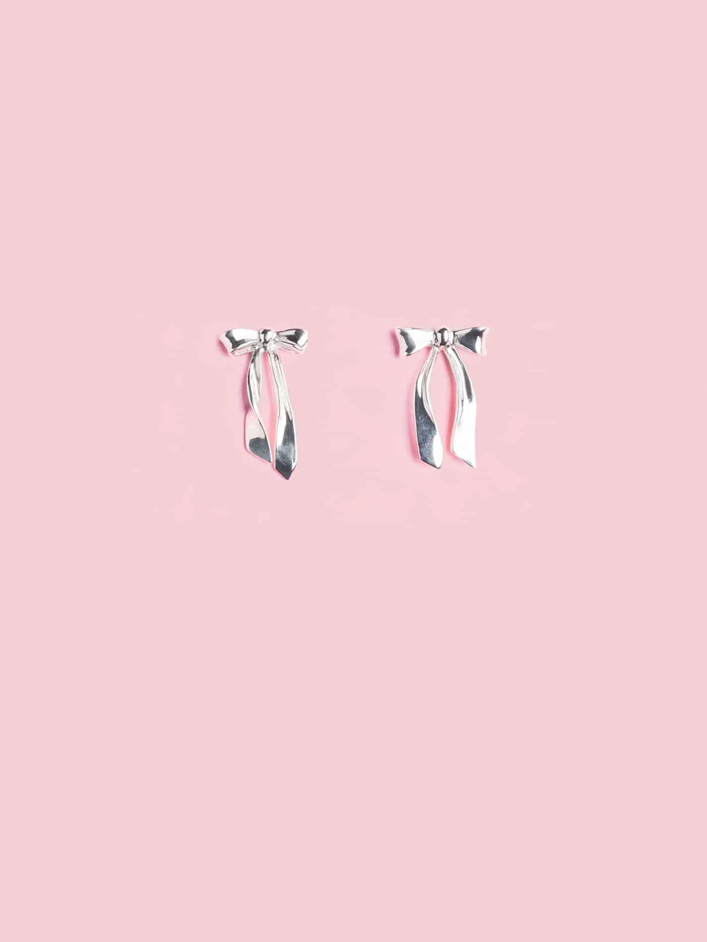 Fiocco Pin Earrings in Silver S