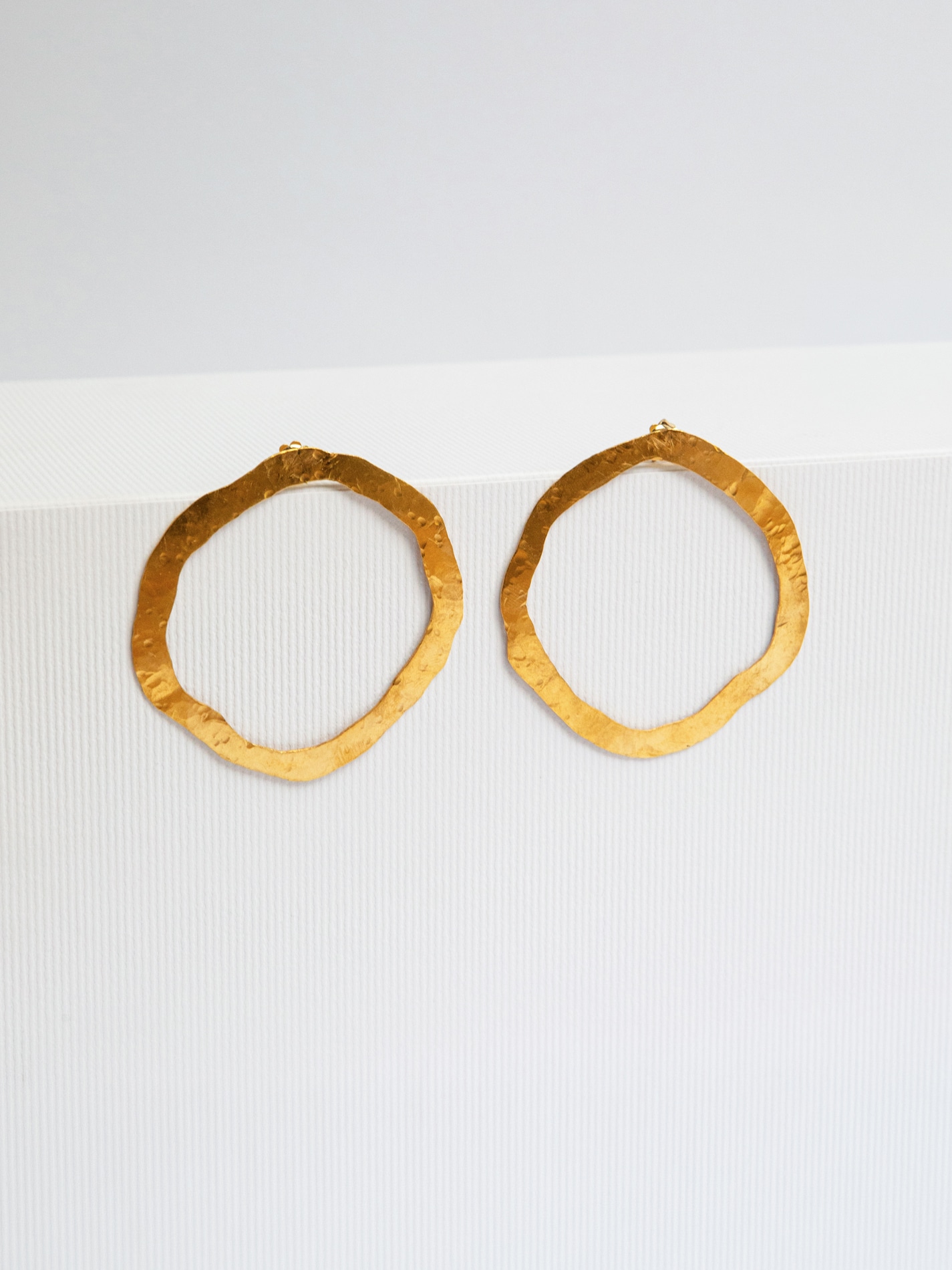 Cloud Earrings 24 kt Gold