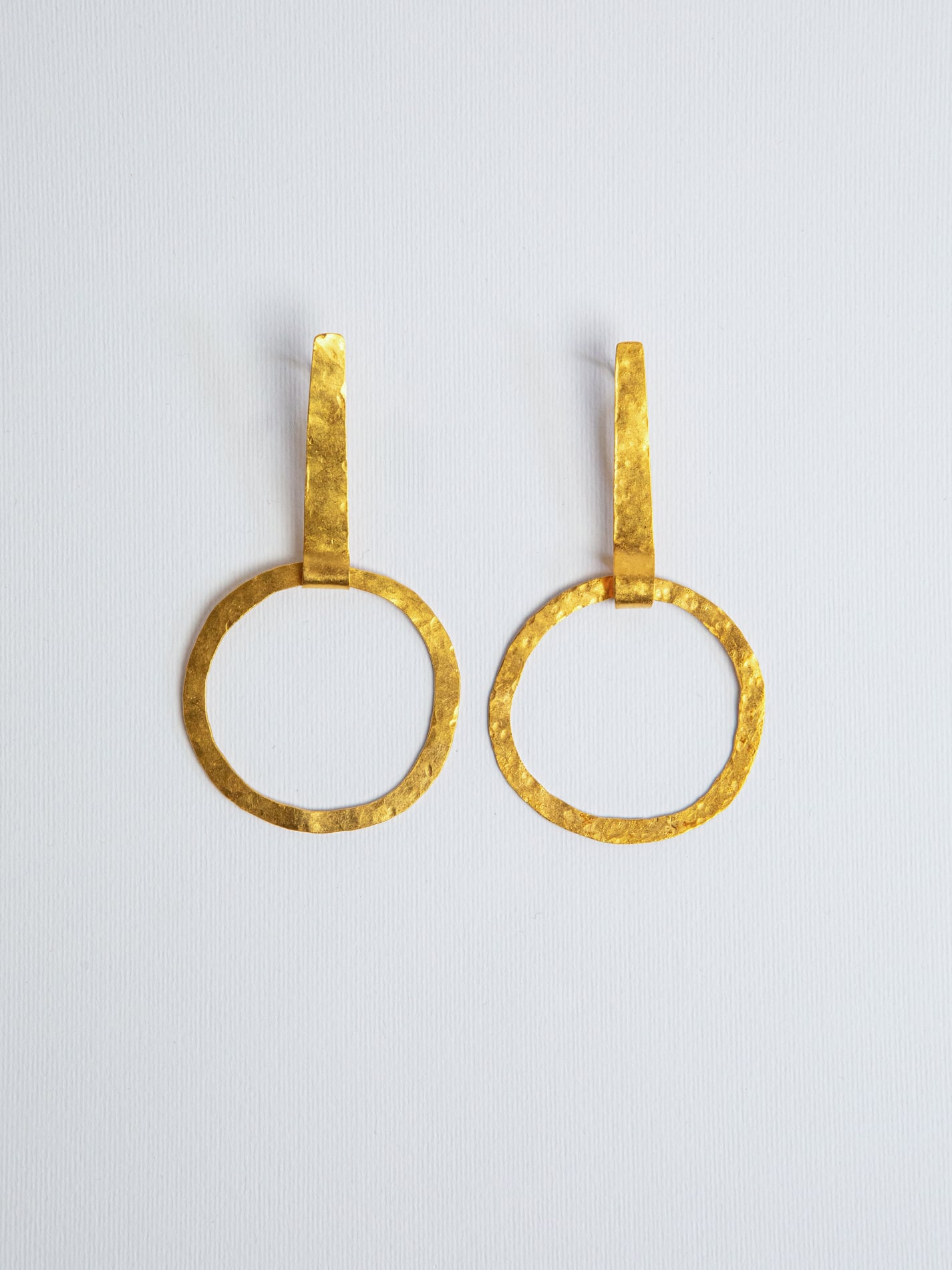 Pin Drop Hoop Earrings 24 kt Gold